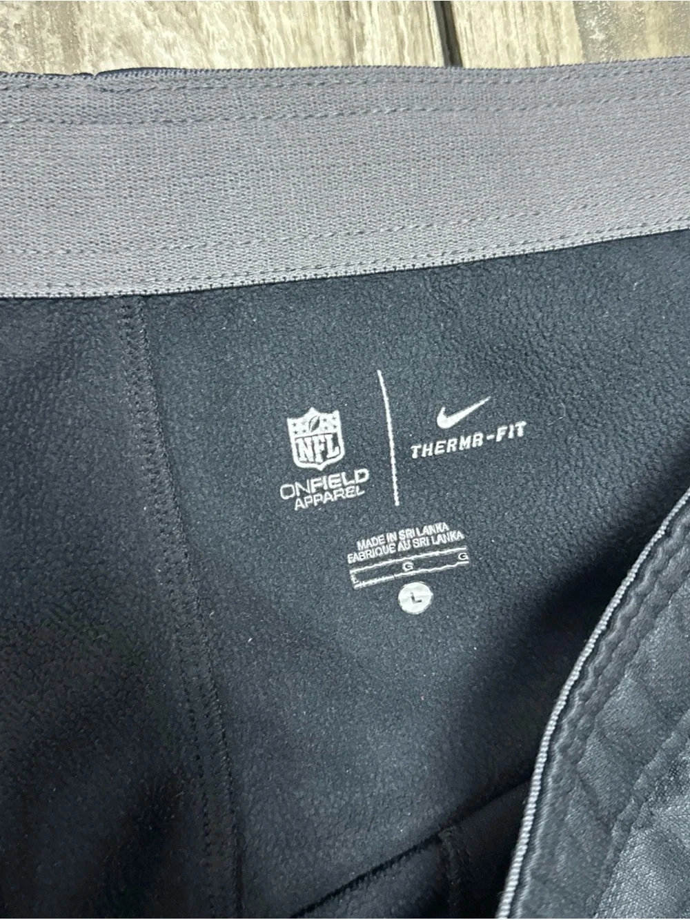 Nike Las Vegas Raiders NFL team apparel track pants Wide Adjustable Ankle Large